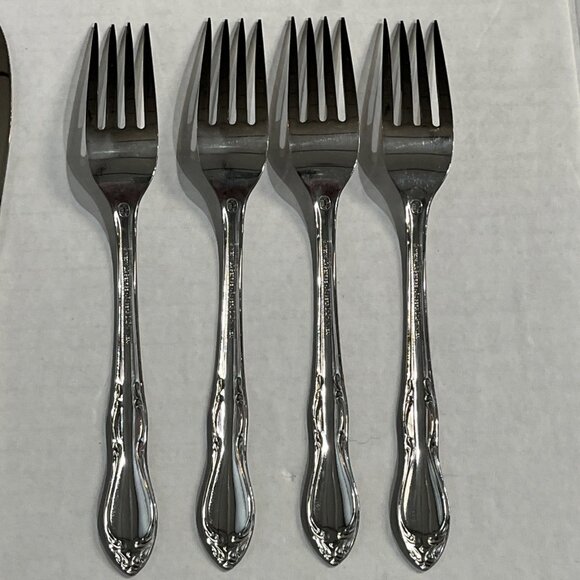 Rogers Stainless By Oneida Homestead 16‎ PC Set 4 Ea Place Setting - Picture 9 of 16